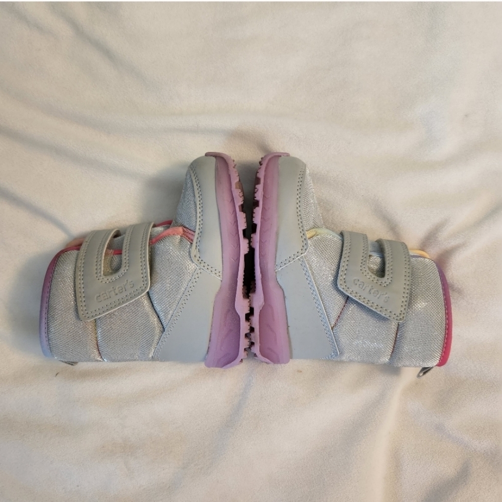 Carters size 5 Grady light up velcro snowboots - Picture 6 of 12